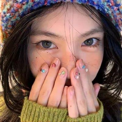 黑百合公寓封面
